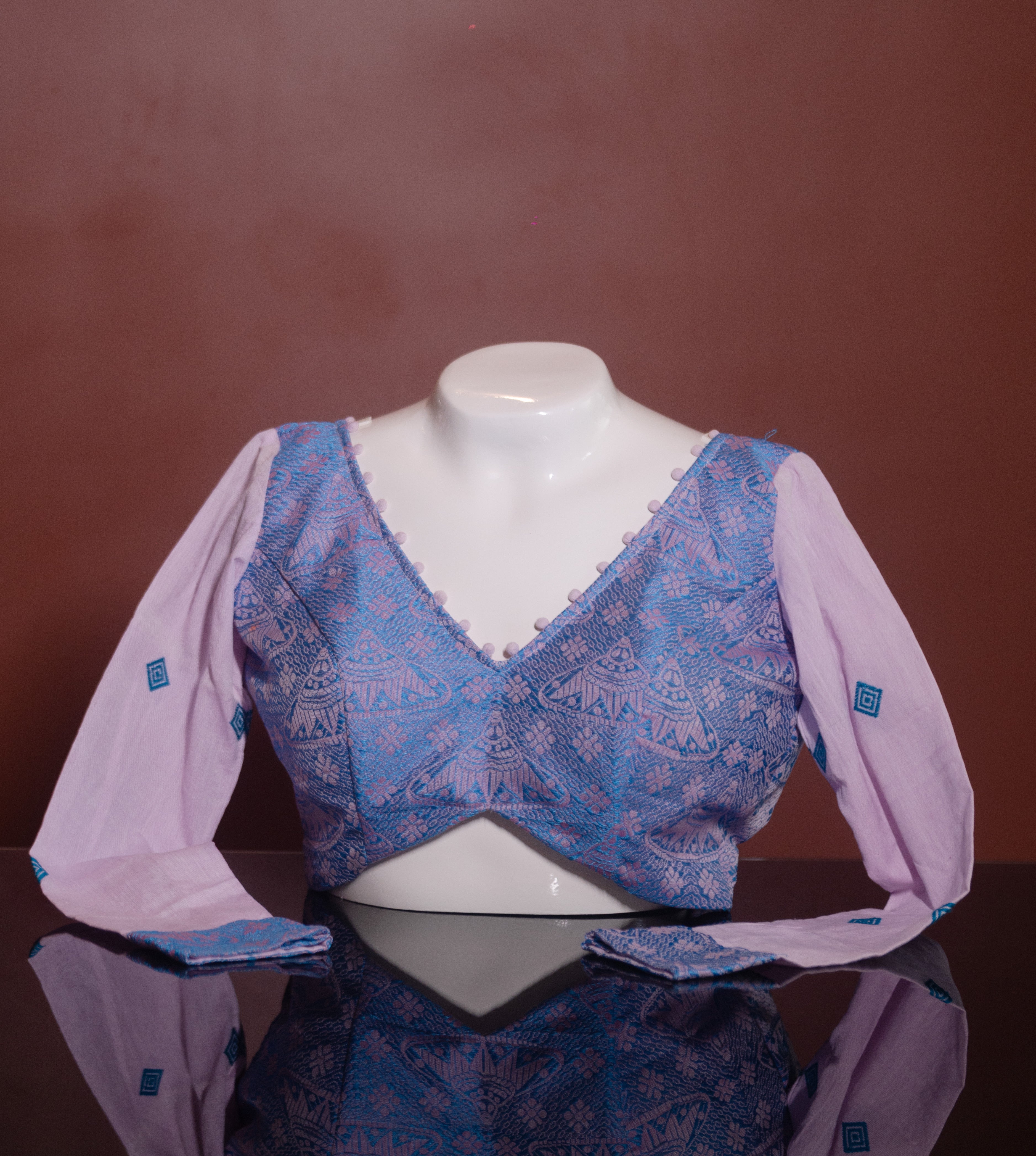 ASSAMESE JAPI DESIGNED V- NECK FULL SLEEVE BLOUSE